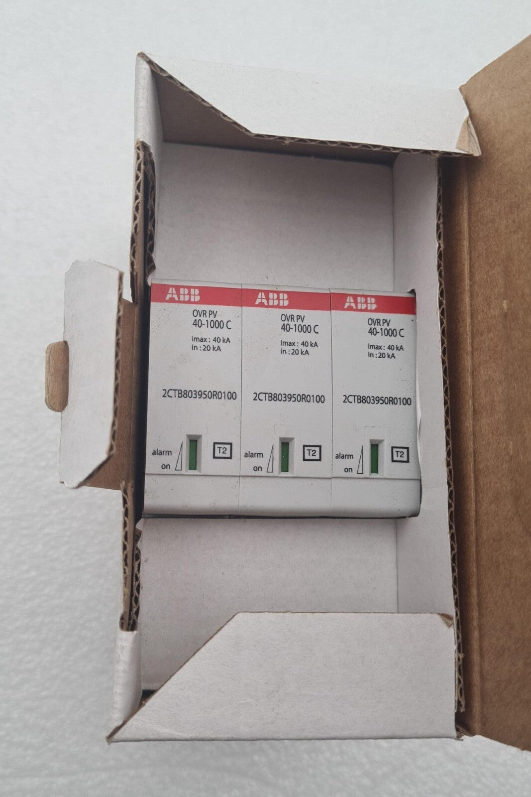 NEW - ABB OVR PV 40-1000P 2CTB803953R6400 Surge Protective Device