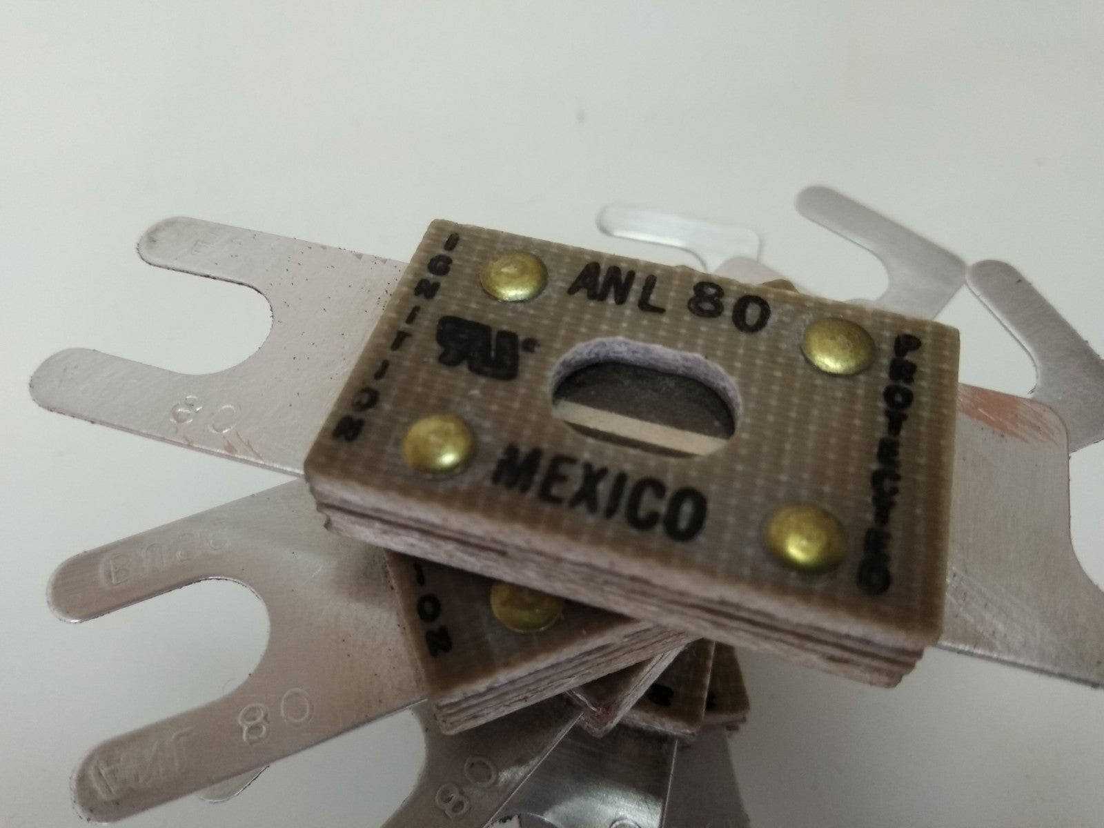 Lot 5 - Cooper Bussmann Anl 80 Amp 32ac 80dc Current Limiting Power Fuse Marine