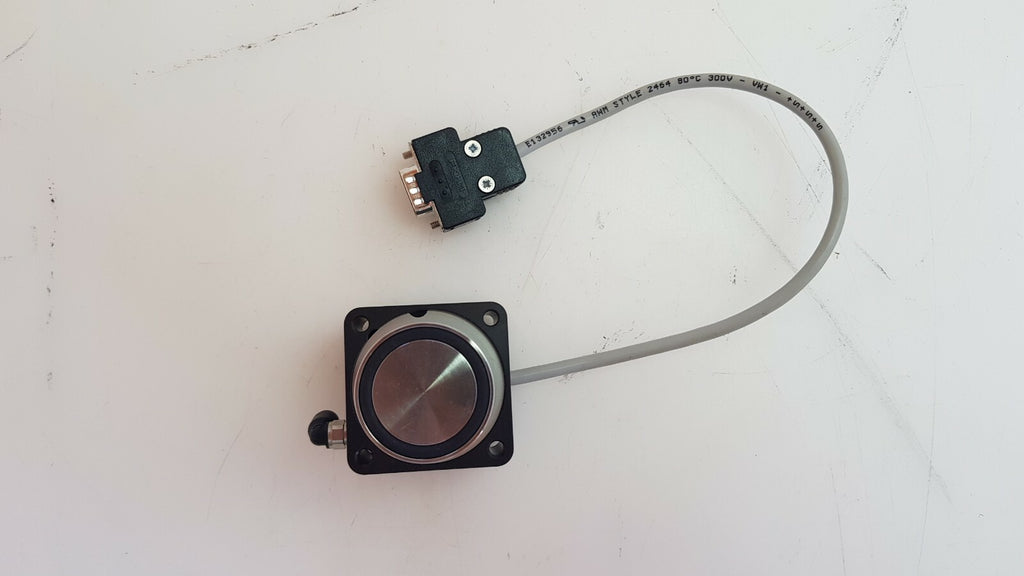 Vat Valve 338841 0009 With Pneumatic Nc Actuator And 9 Way D Sub Plug Connector