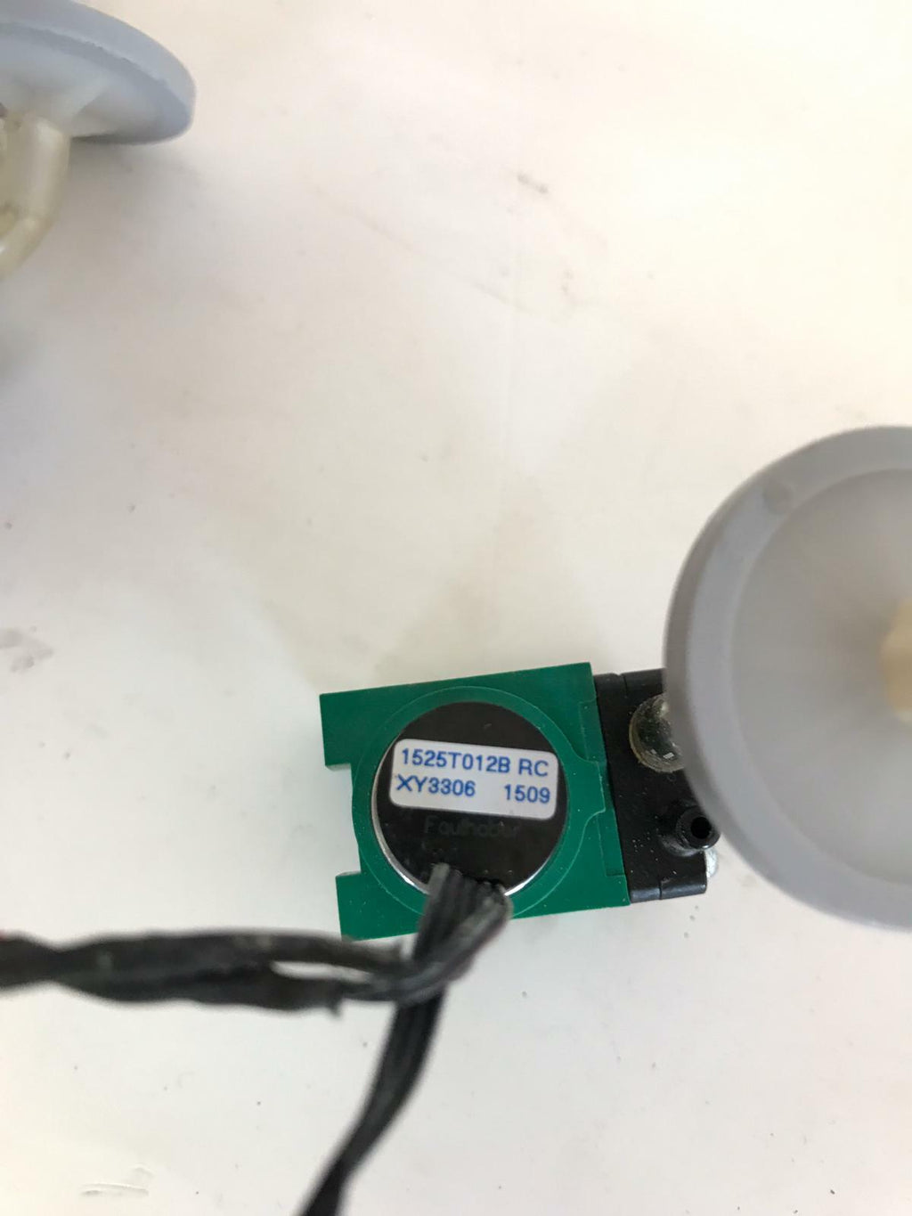 [Lot of 4] Thomas Mini Pumps 12V | Gas Sampling Sensors