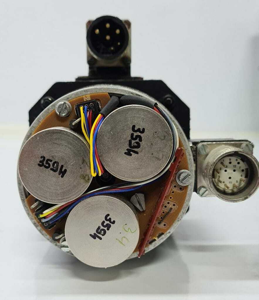 BALDOR ASR BSM3R-1-4/20-B14 A23-A45C 19647 Servomotor 0.42kW 4000 RPM