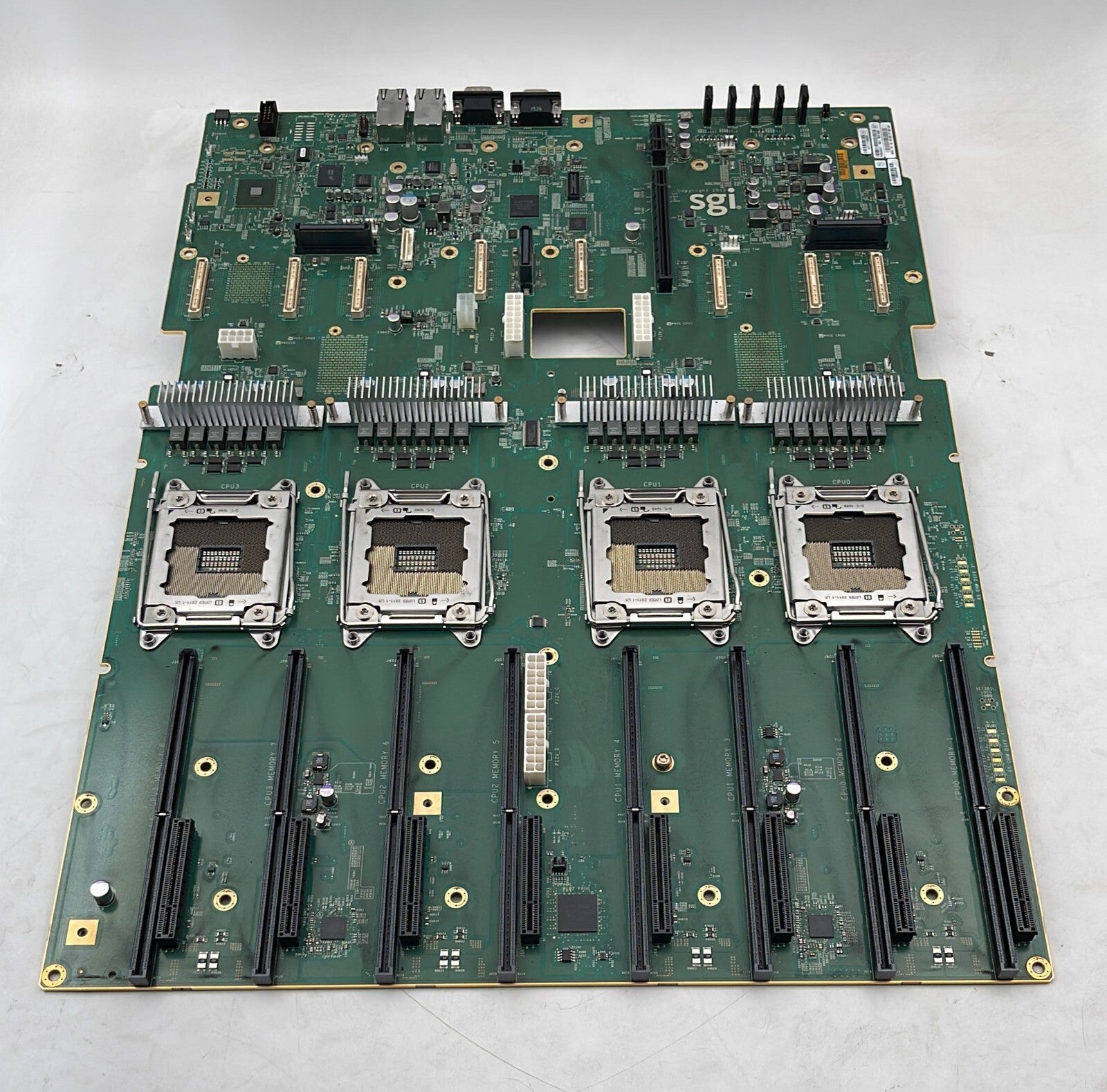 HPE P0003837-001 SGI 2SKT/4SKT/MC990 Motherboard