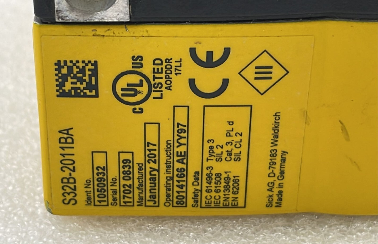 Sick S32B-2011BA Safety Laser Scanner 1050932 **AS IS