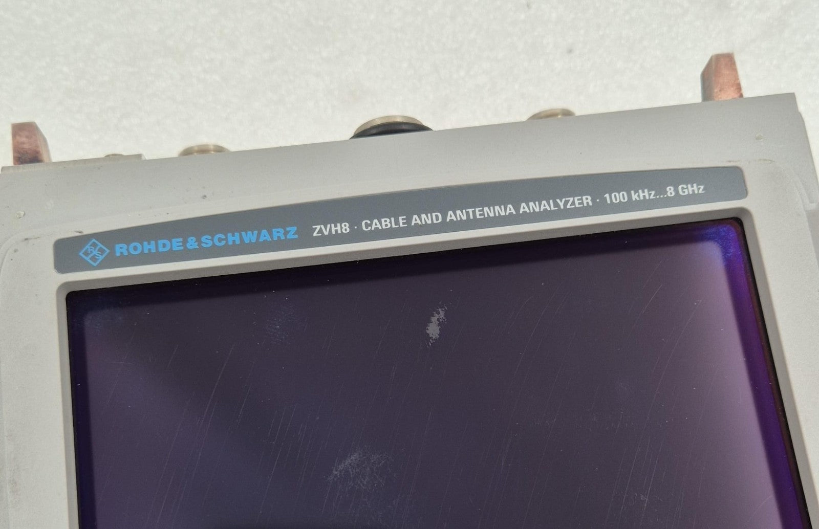 ROHDE & SCHWARZ R&S ZVH8 102452 Handheld Cable and Antenna Analyzer 100KHz-8GHz