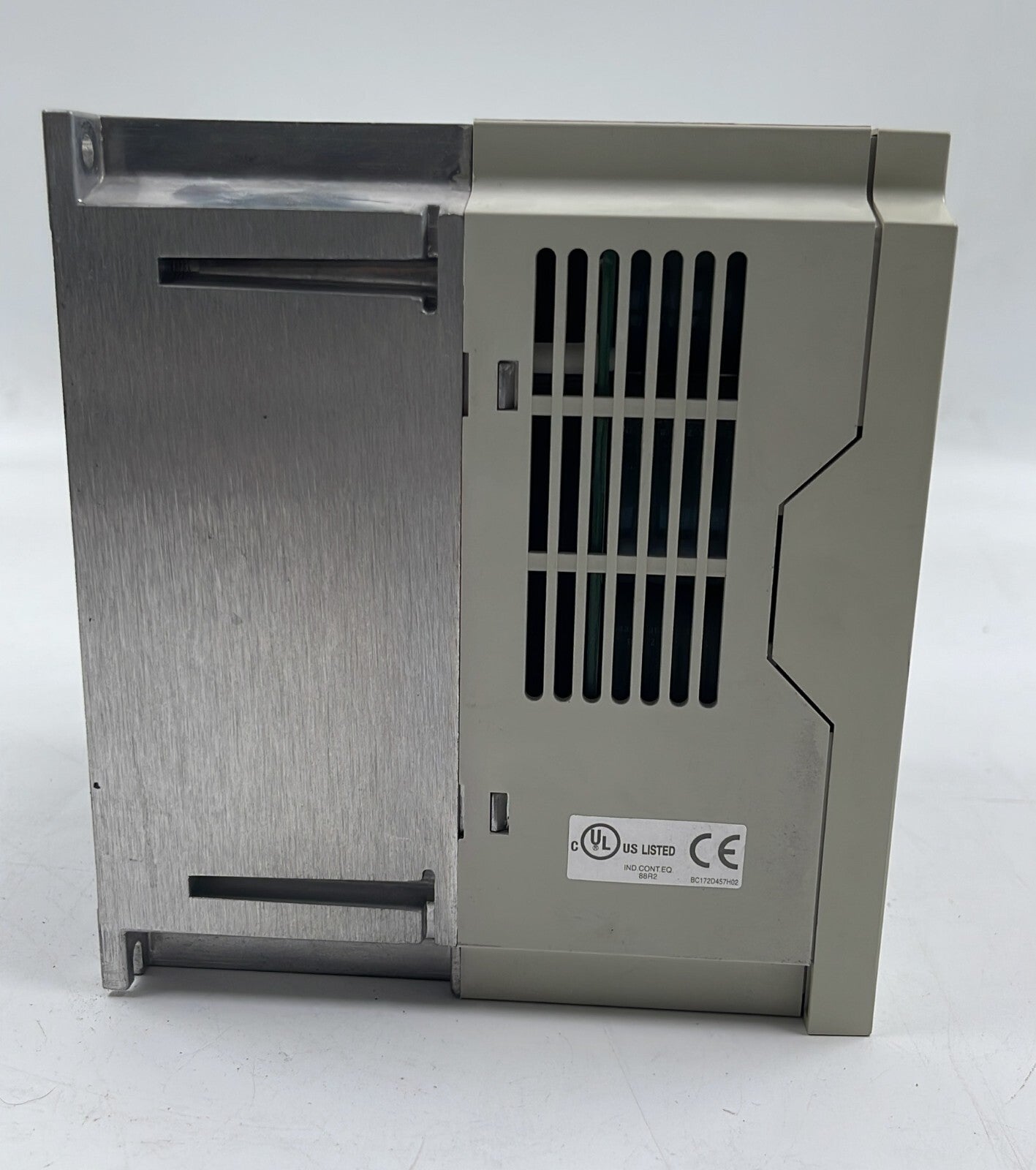 Mitsubishi Inverter E500 FR-E520S-0.75K-EC W/ FR-PA02-02 Control Panel