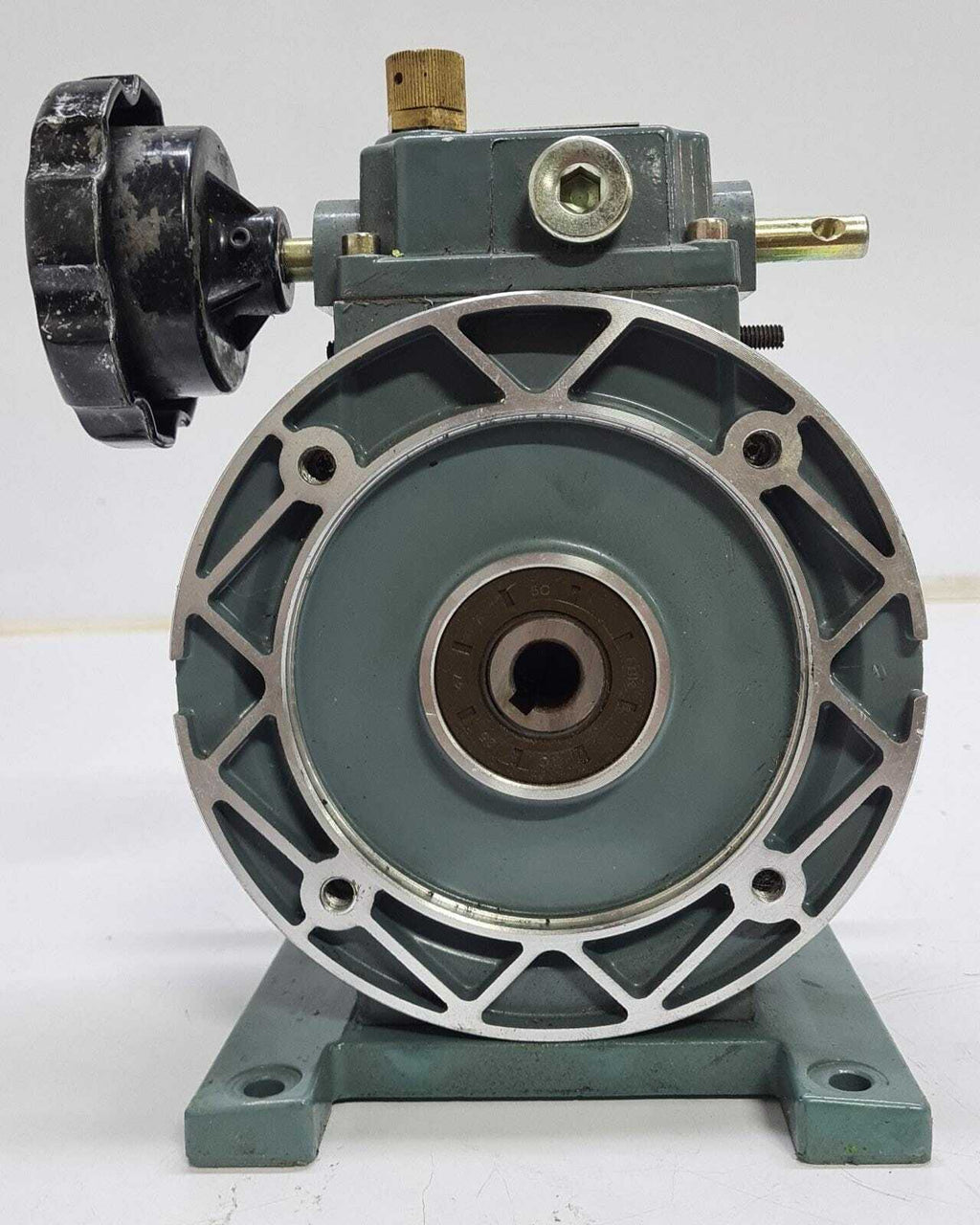 STEPLESS SPEED VARIATOR UDL 0.37 200-1000 RPM 0.37 kW 3-6 Nm Motor