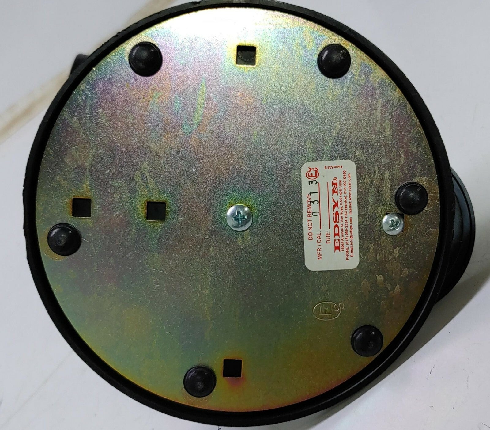 EDSYN FXF11 Static-Safe FUMINATOR Bench Top Fume Extractor