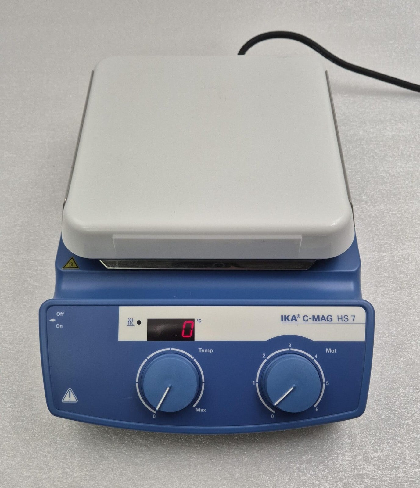 IKA C-MAG HS7 Hot Plate Magnetic Stirrer Digital Laboratory **AS-IS**