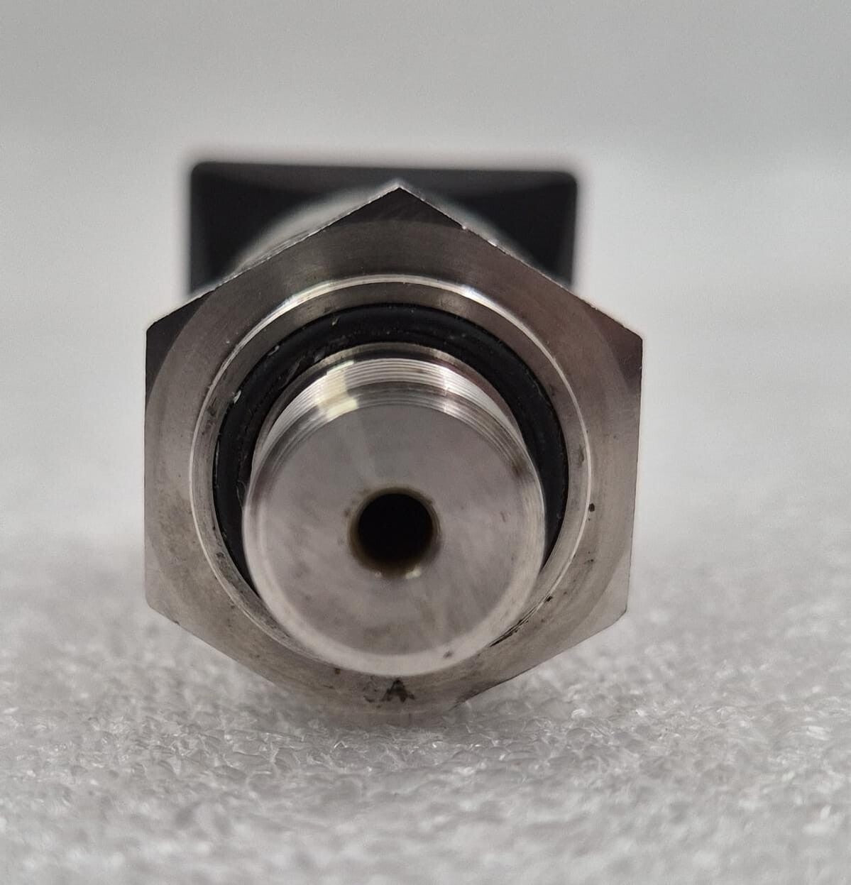 ELCON 30.600G OEM Pressure Transmit Switch 0-10 Bar 8-32 VDC