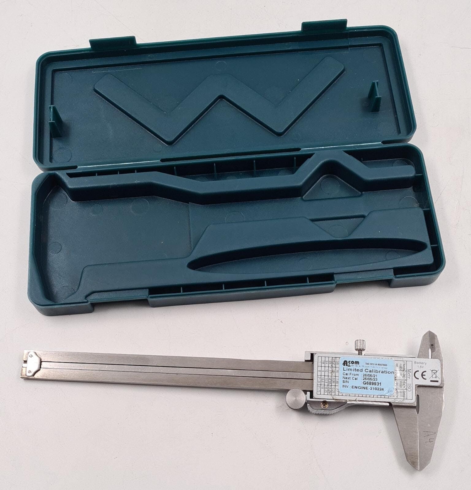 SIGNET 75430 Digital Caliper 0-150mm meter W/ Box