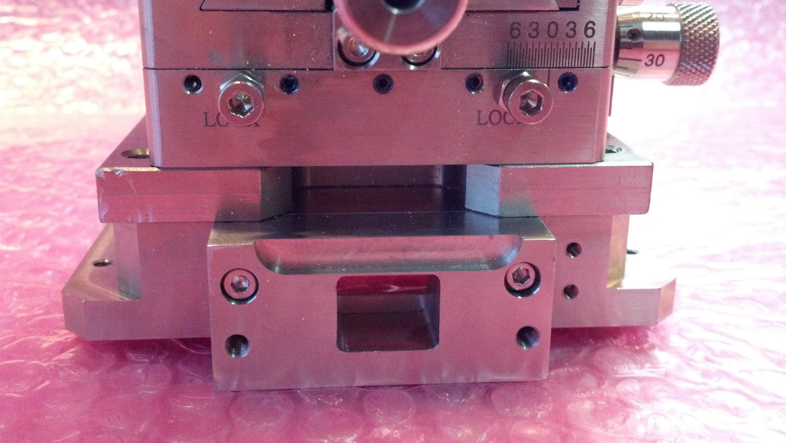 XY Axis High Precision Linear Translation Stage W/ 2 Micrometers &Linear Bearing