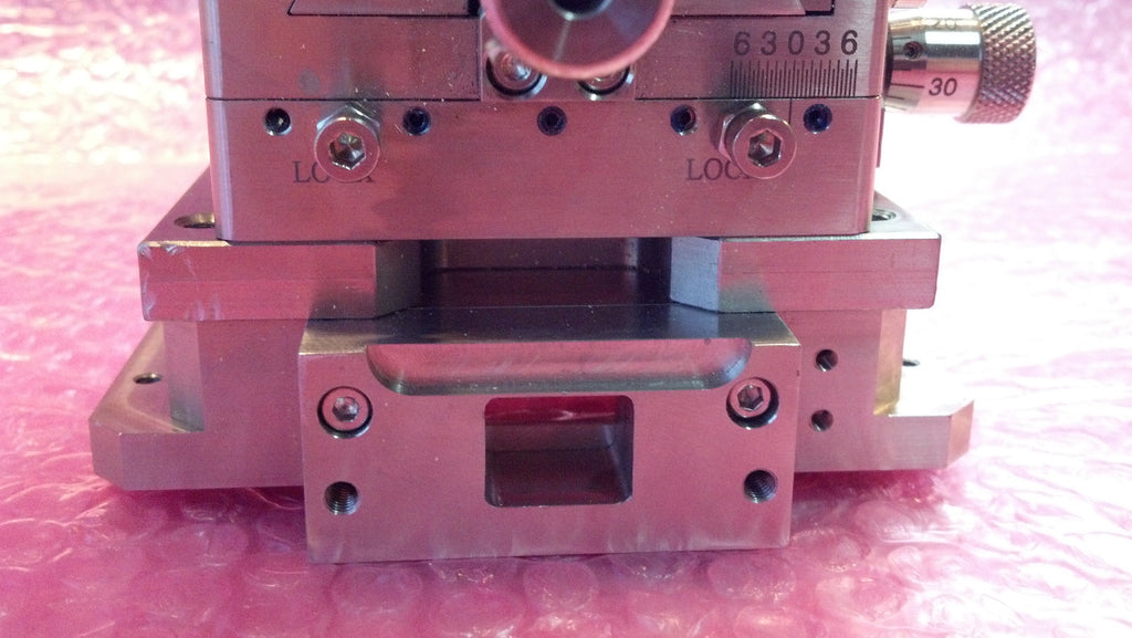XY Axis High Precision Linear Translation Stage W/ 2 Micrometers &Linear Bearing