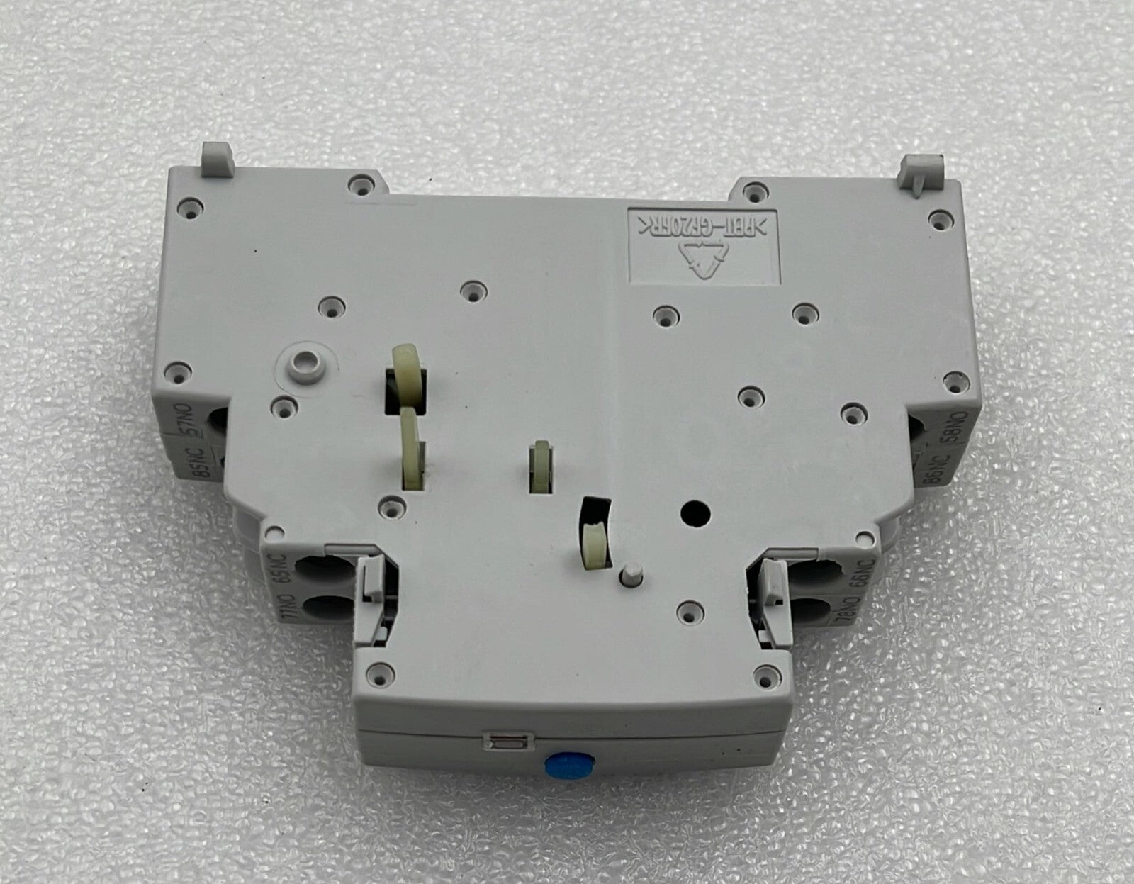 [LOT OF 7] NEW - Siemens 3RV1921-1M Alarm Switch GB14048.5/50Hz