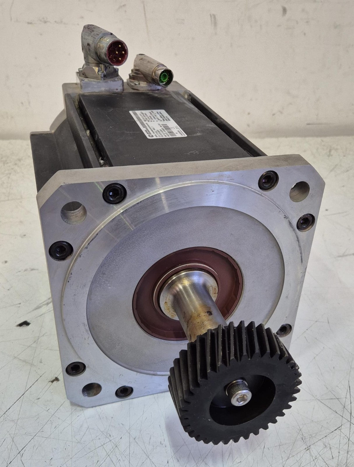 EMERSON 190UDA090XXHFX215240-SHPE Unimotor Servo Motor 10-POLE DRIVE VPWM