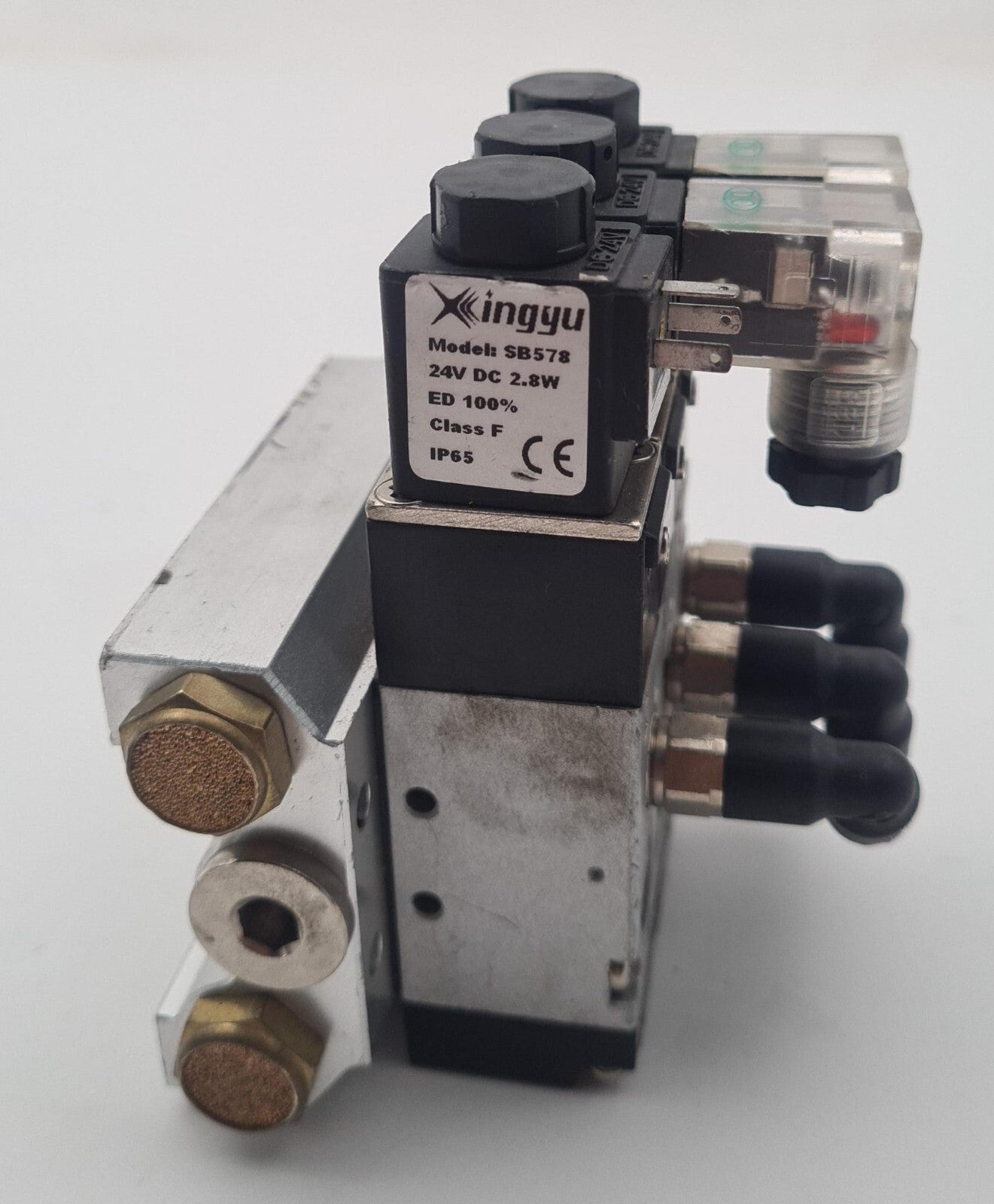 [LOT OF 3] CHELIC SV-5101 AC220V DC24V Solenoid Valve 135PSI + MANIFOLD