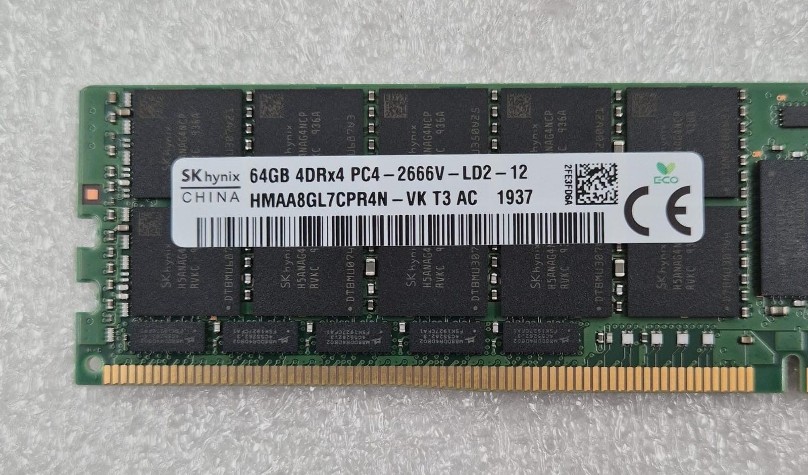 SK Hynix 64GB 4DRx4 PC4-2666V HMAA8GL7CPR4N-VK Server Memory RAM LENOVO 01DE975