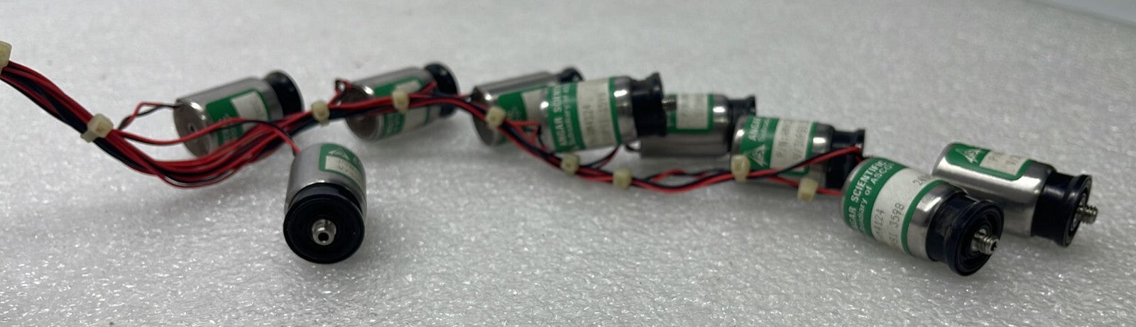 [LOT OF 9] ANGAR SCIENTIFIC AM4124 V/30PSI 3598 24DC