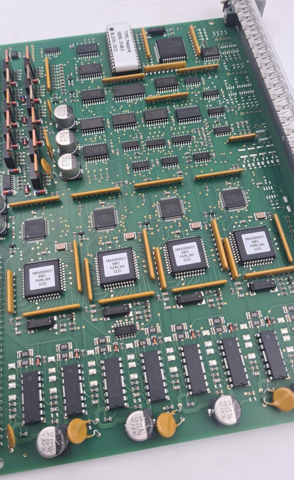 NEW - ROCHE PCB SEPARATION CONTROL V2 06631240001 B 06623166001