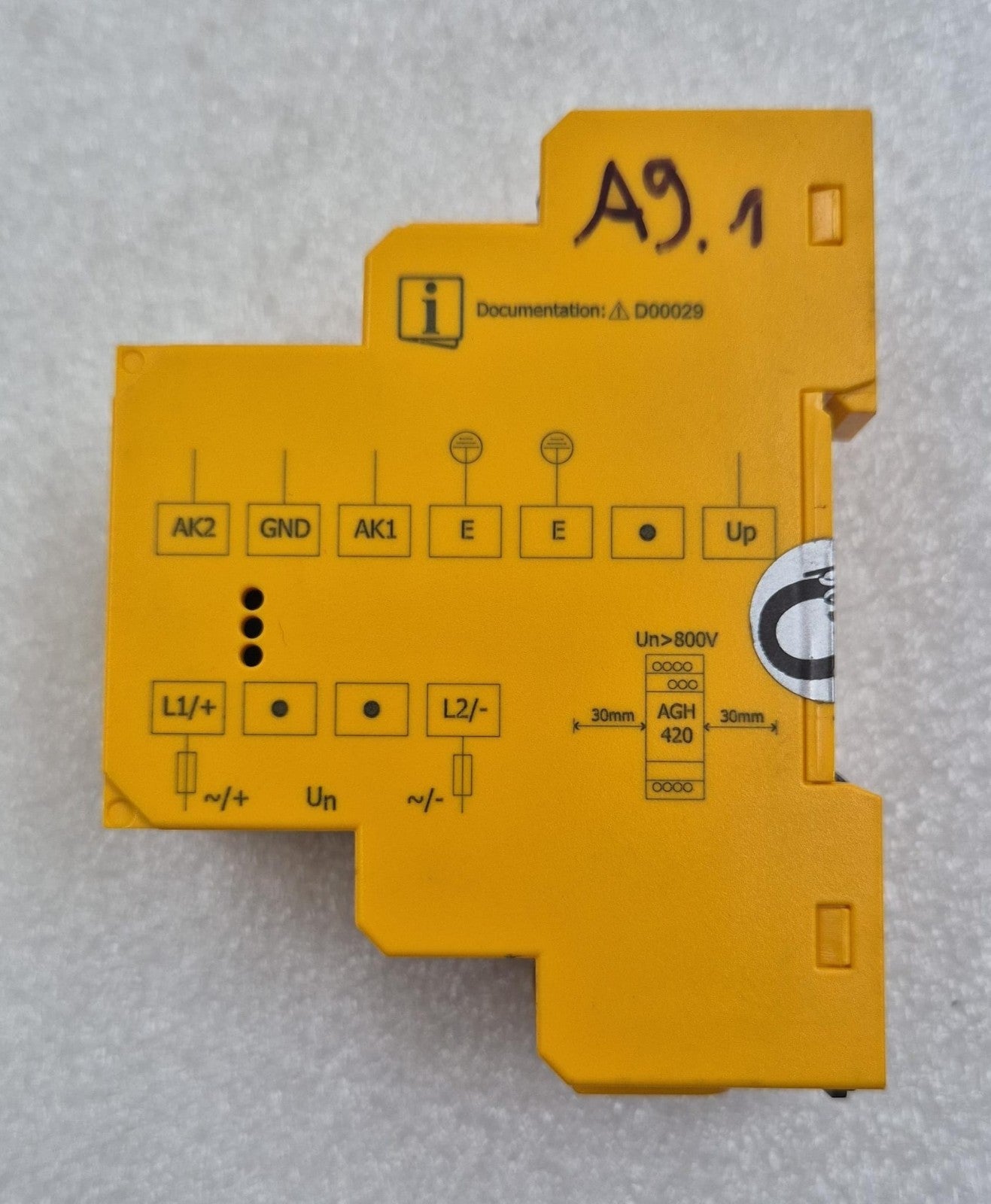BENDER AGH420 B98039030 COUPLING DEVICE