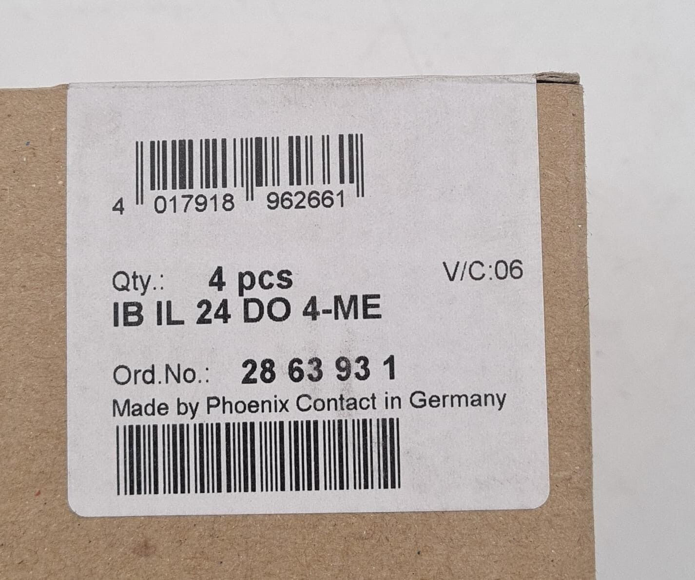 [4 pcs in box] NEW - PHOENIX CONTACT IB IL 24 DO 4-ME 2863931 Digital Module