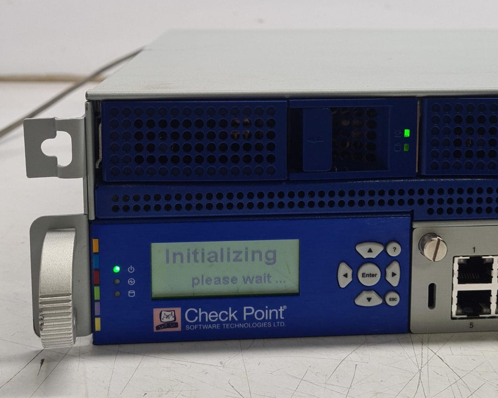 CheckPoint Software Switch P-370 13500 W/ 3* Modules 2* 500GB + 4* SFP+