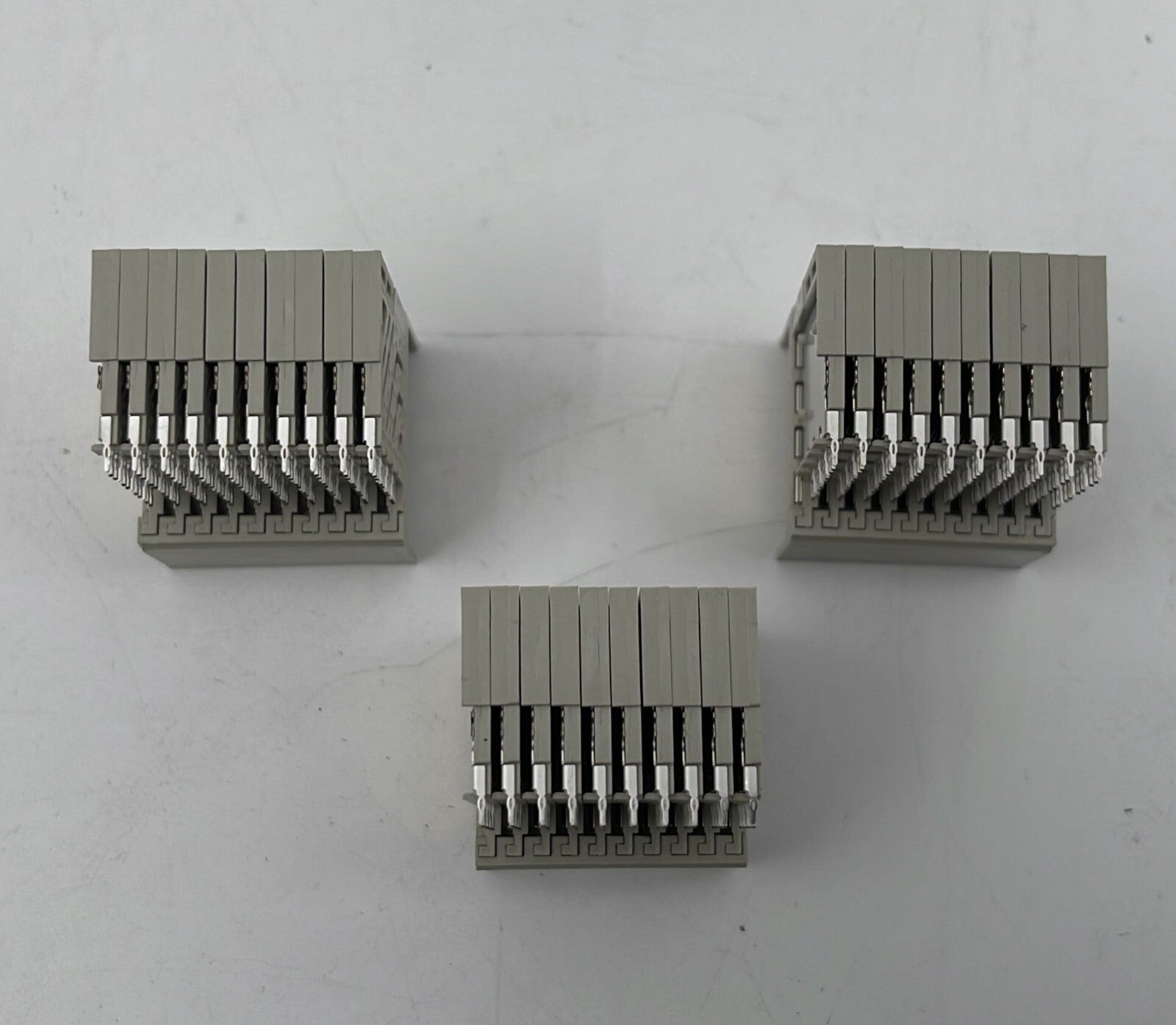 [LOT OF 3] TE CONNECTIVITY 6469048-1 80 Position 2.5 mm Header