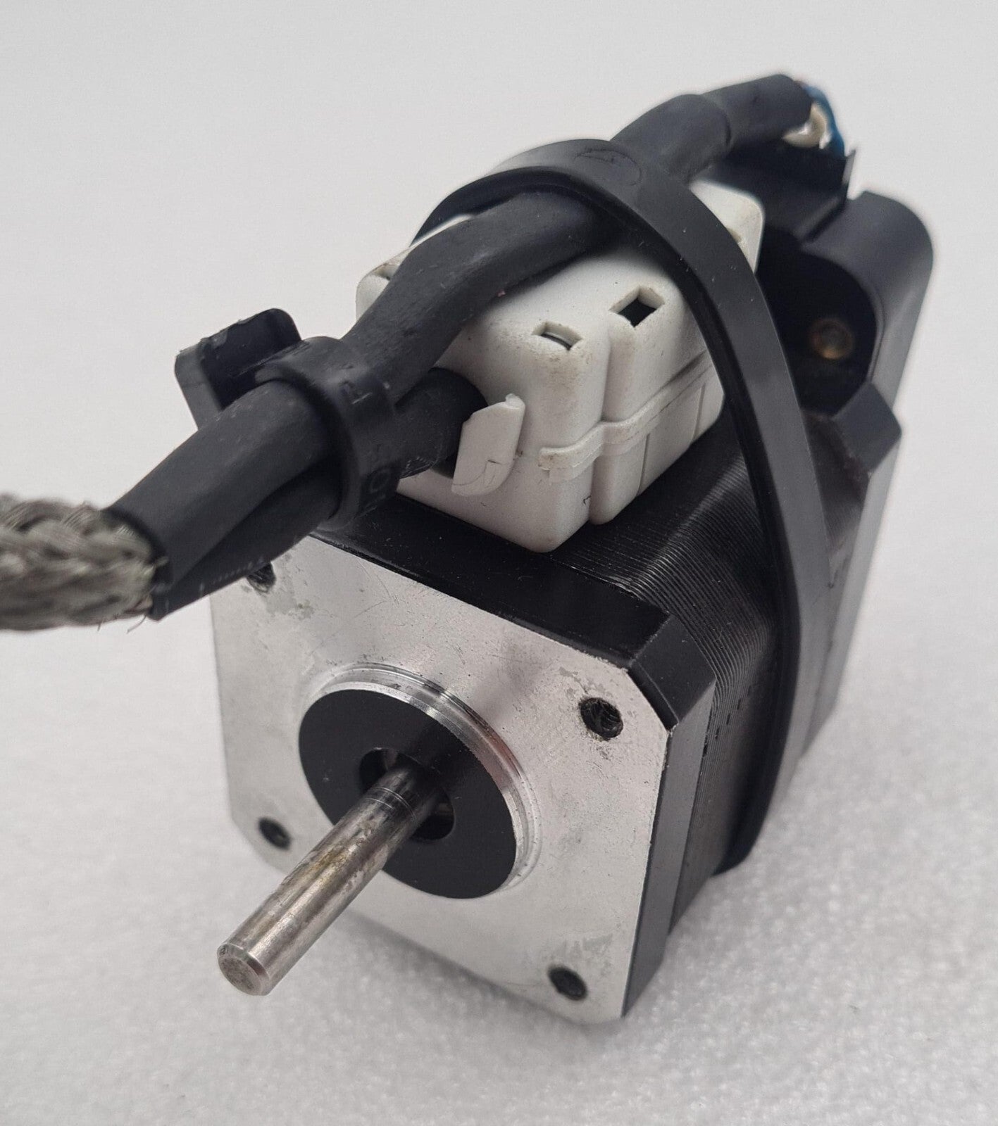 LIN 4118L-01D-92RO MOTOR W/ E5-1250-197 Encoder  30-0724-9-3 ASSY for ORBIT