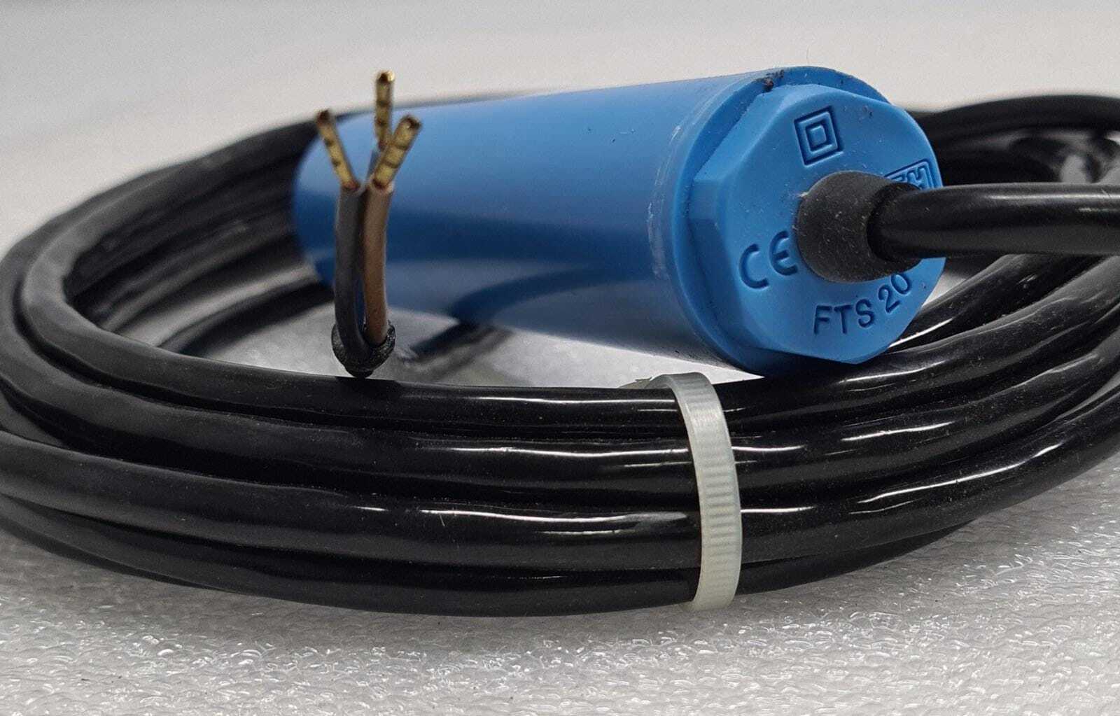 **NEW** Endress+Hauser Schwimmschalter FTS20 Float Switch AC/DC PUR 52010123