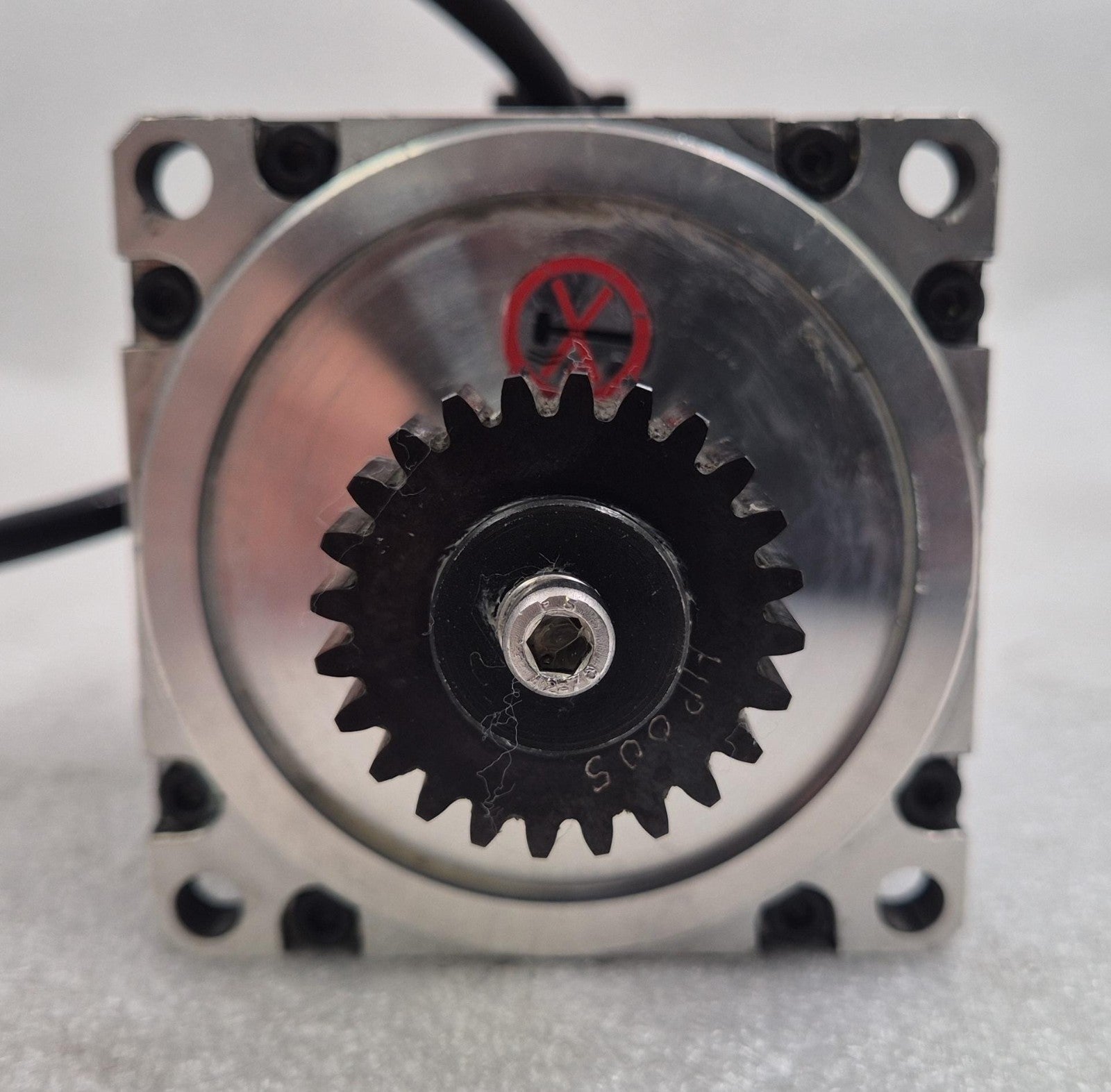 SEM High Density Servomotor HDM82E8-76S Servo Motor 8000 RPM 2.3Nm 610V