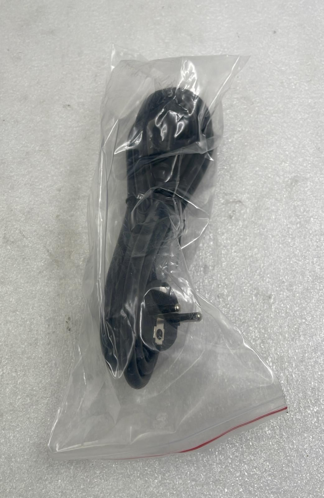 ATEN CS1798 included power cable