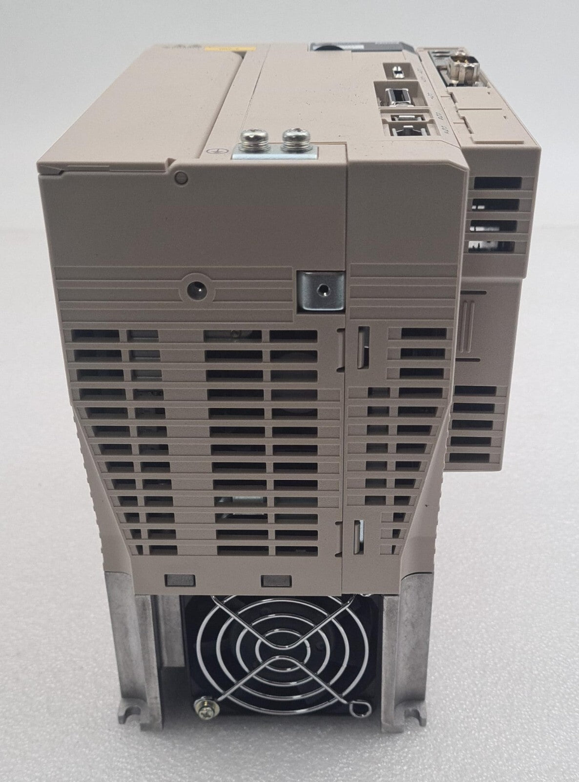 Yaskawa servo drive rear ventilation and cooling fan