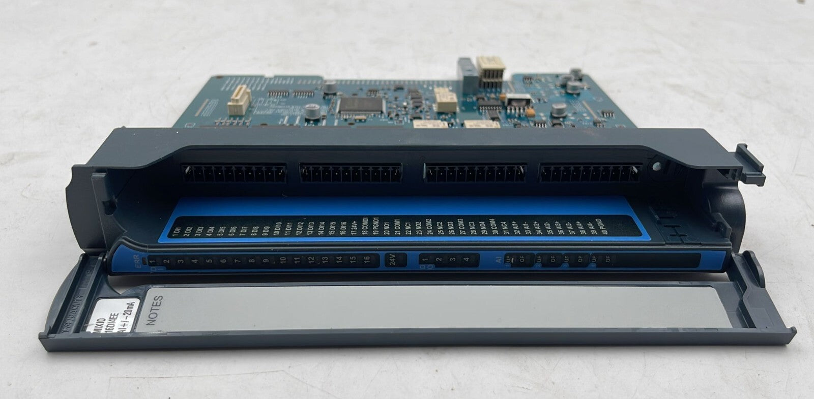 MOTOROLA FCN5666A 8489043V01 MIX I/O FLN3572A