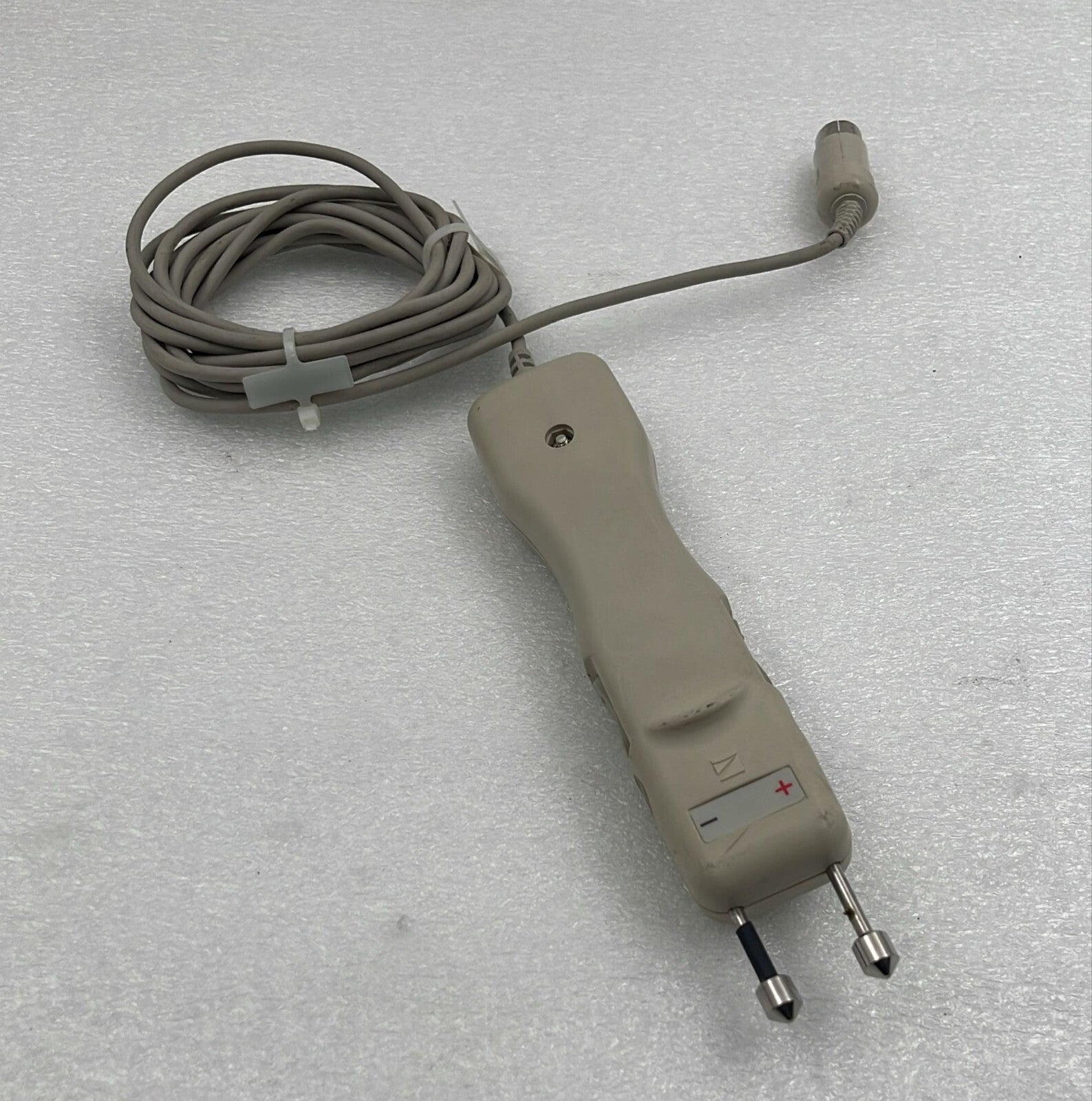 Nihon Kohden RY-441B Neuropack medical stimulator probe