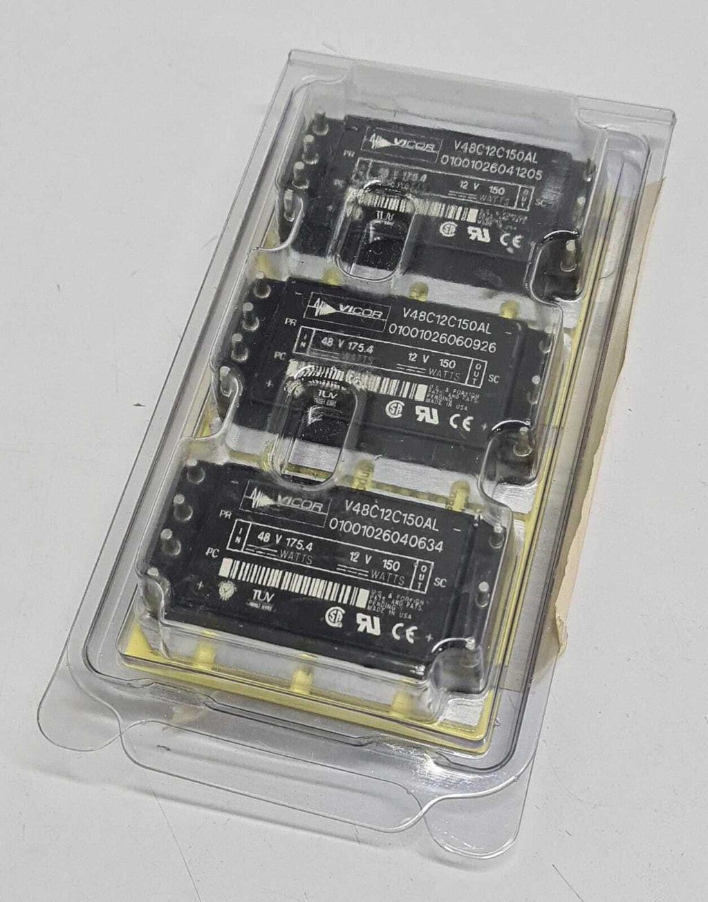 NEW - 1PCS VICOR Power Module V48C12C150AL DC/DC 12V 150W