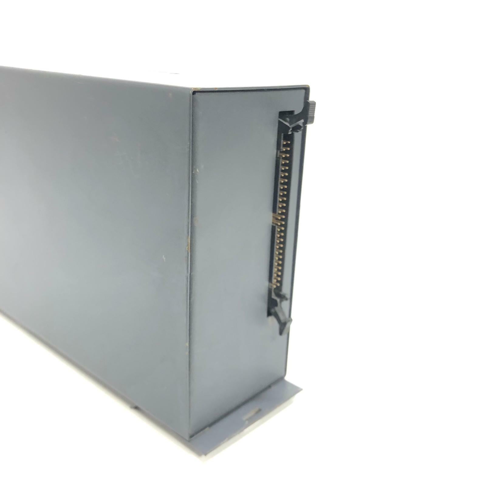 Direct Digital Controller Rack UNIPOINT UNIVERSAL Direct Digital Controller 5.1 8C3B