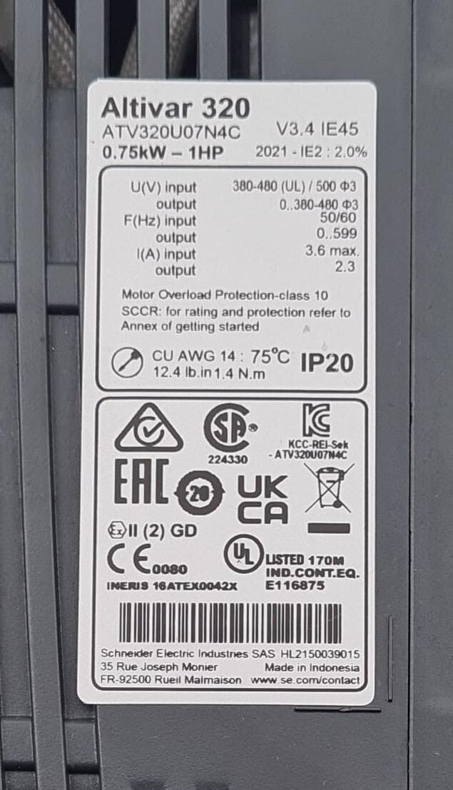 Schneider Electric Altivar 320 ATV320U07N4C Drive Inverter 0.75kW 1HP 380-500V