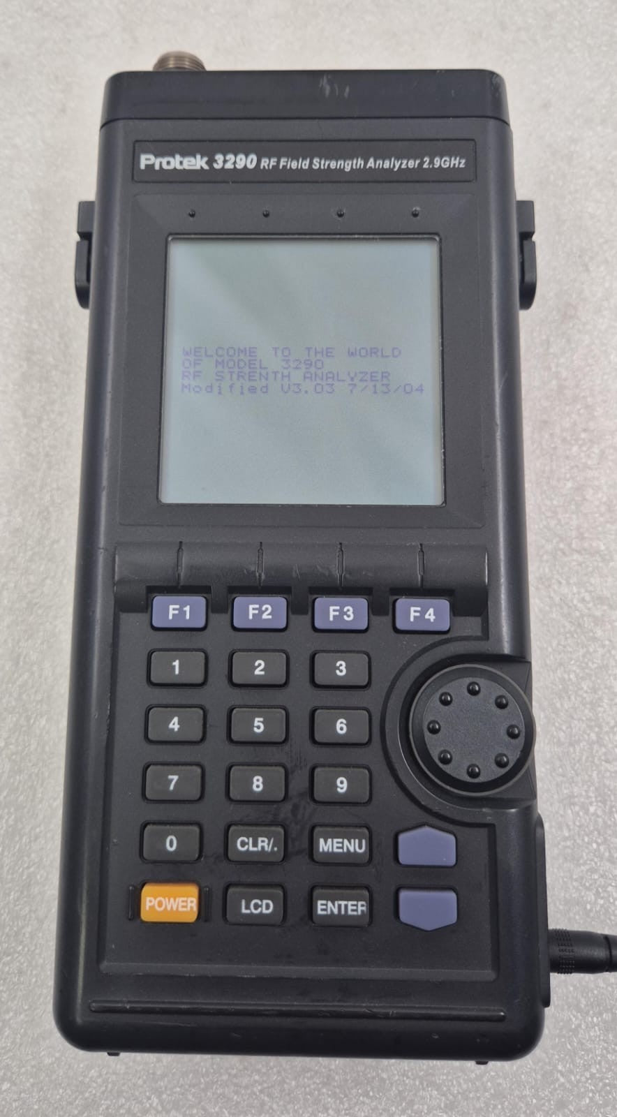 Protek 3290 RF Field Signal Strength Analyzer 2.9GHz Hand-Held Device