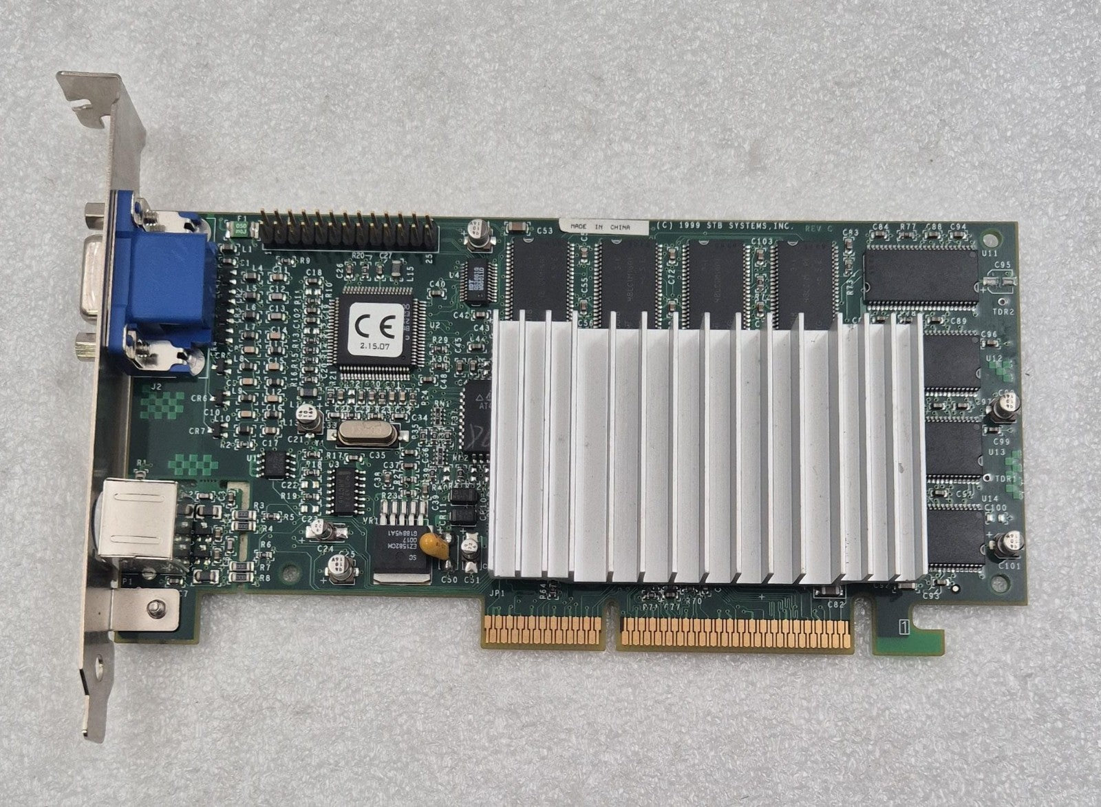 STB Systems GPU 3DFX 210-0364-003 AGP Graphics Card Voodoo3 16MB RAM