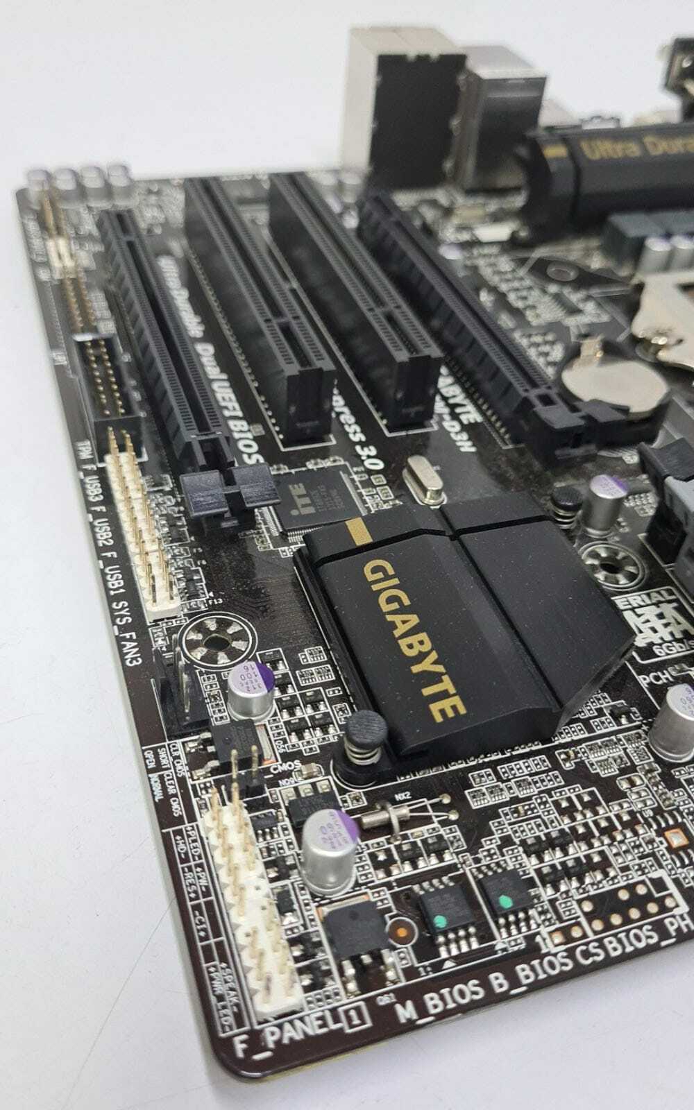 GIGABYTE GA-Z87M-D3H LGA 1150 DDR3 USB3.0 HDMI DVI Intel Z87 ATX Motherboard