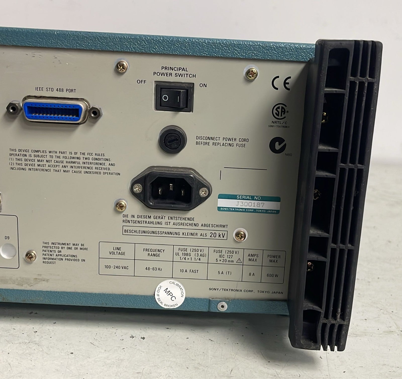 Sony Tektronix AWG510 Arbitrary Waveform Generator 1 GS/s