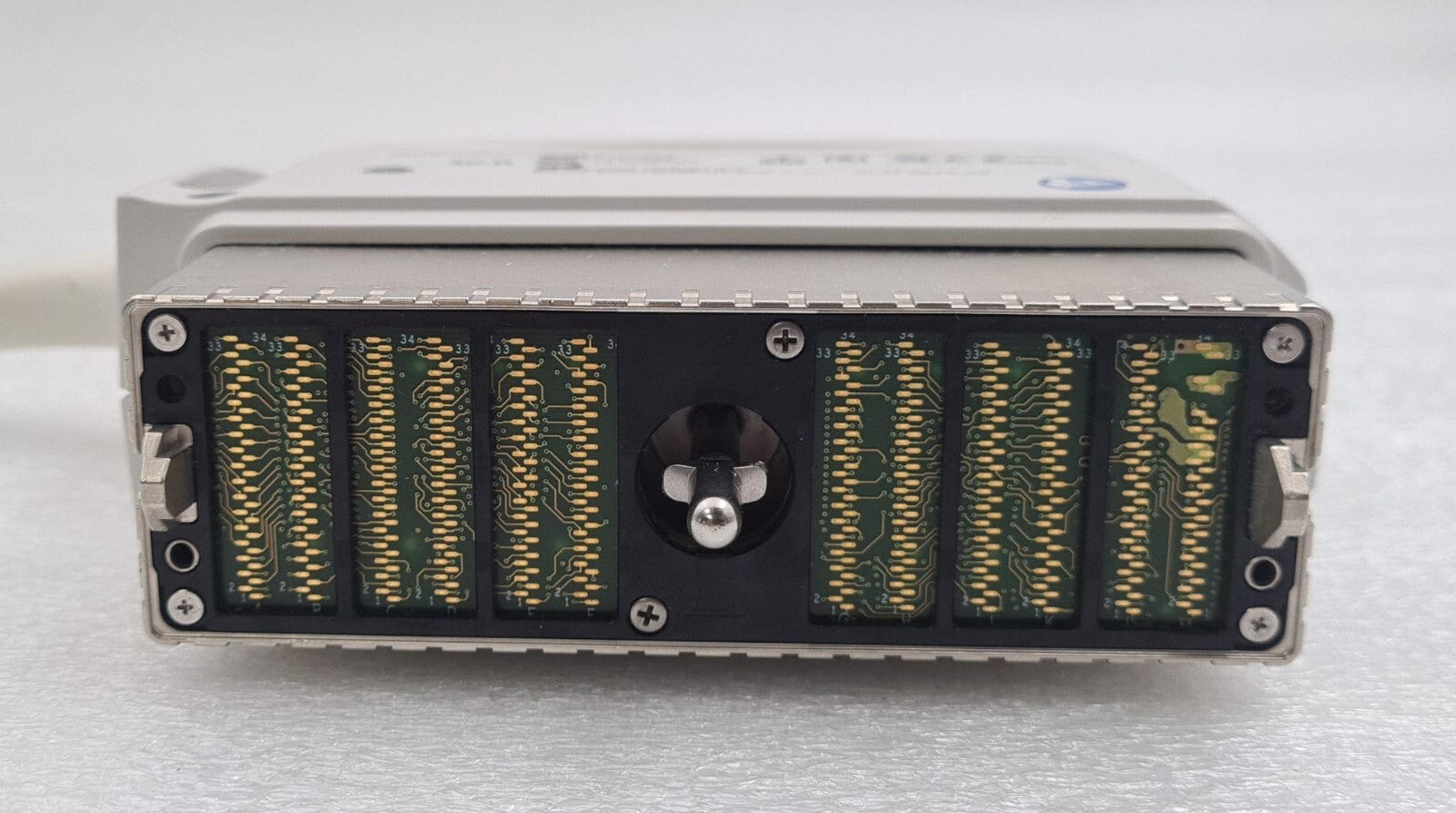 GE Healthcare 4V-D probe angled view with strain relief