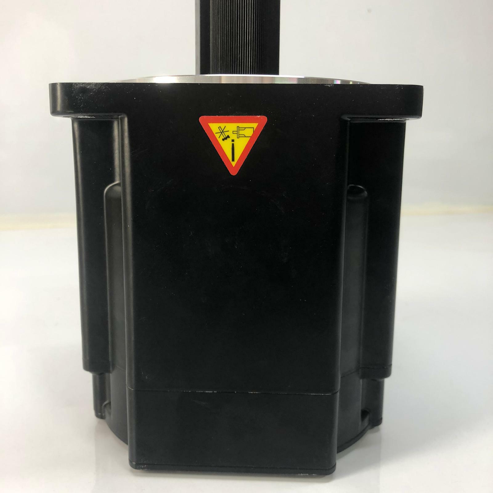 Kollmorgen Servo Motor AKM62K-ANCNEM-00 4500Rpm 3.35kW Ics 8.88