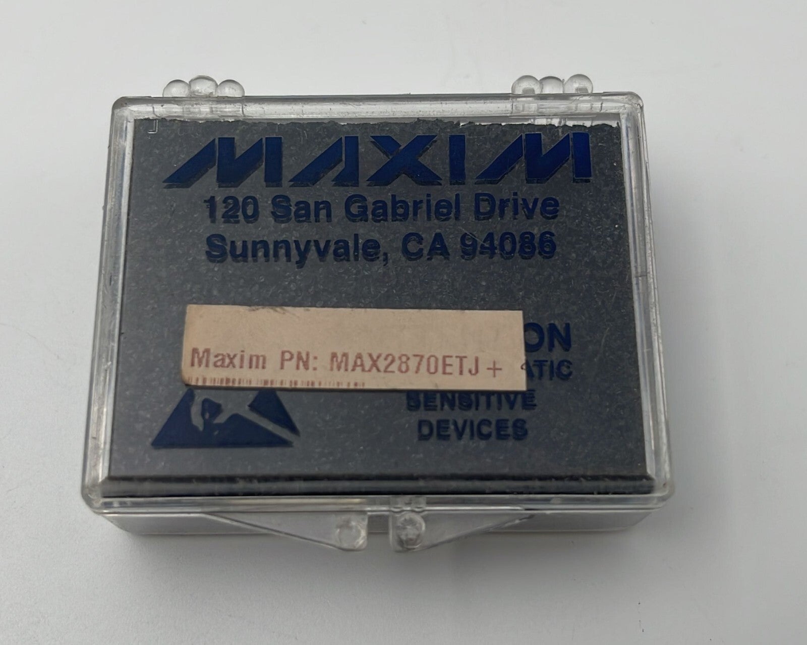 MAXIM MAX2870ETJ plus RF synthesizer IC 32 pin package