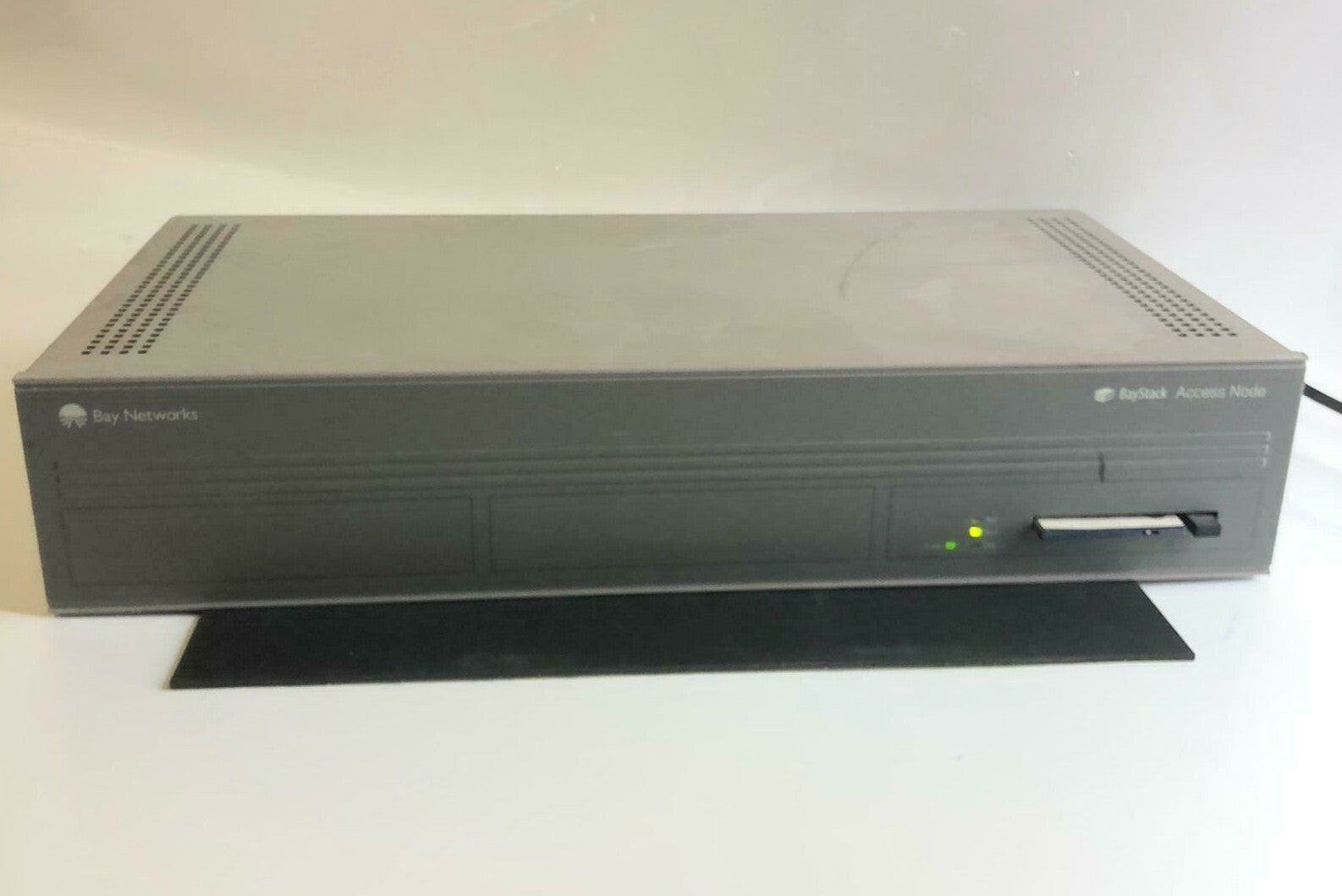 Bay Networks Baystack Access Node PN 111375  AE1001005