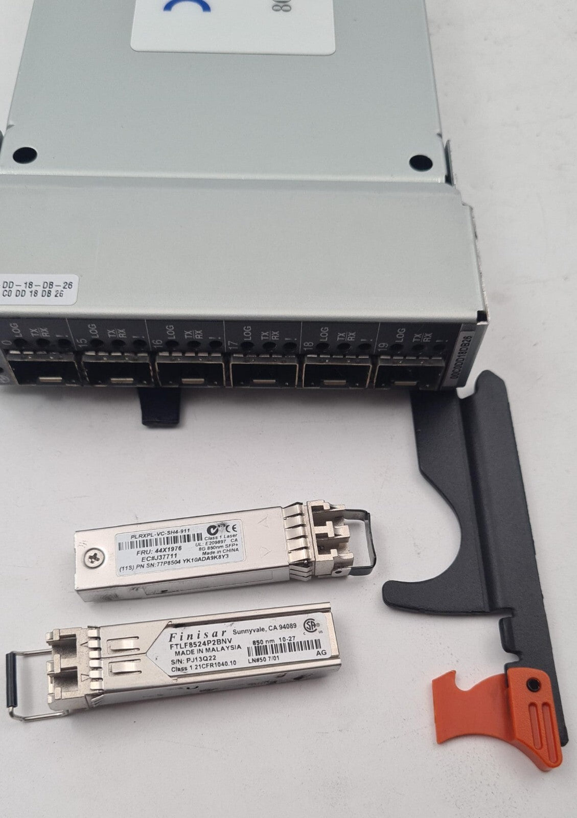 QLogic 20-Port 8Gb SAN Switch Module for IBM BladeCenter FRU PN 44X1914