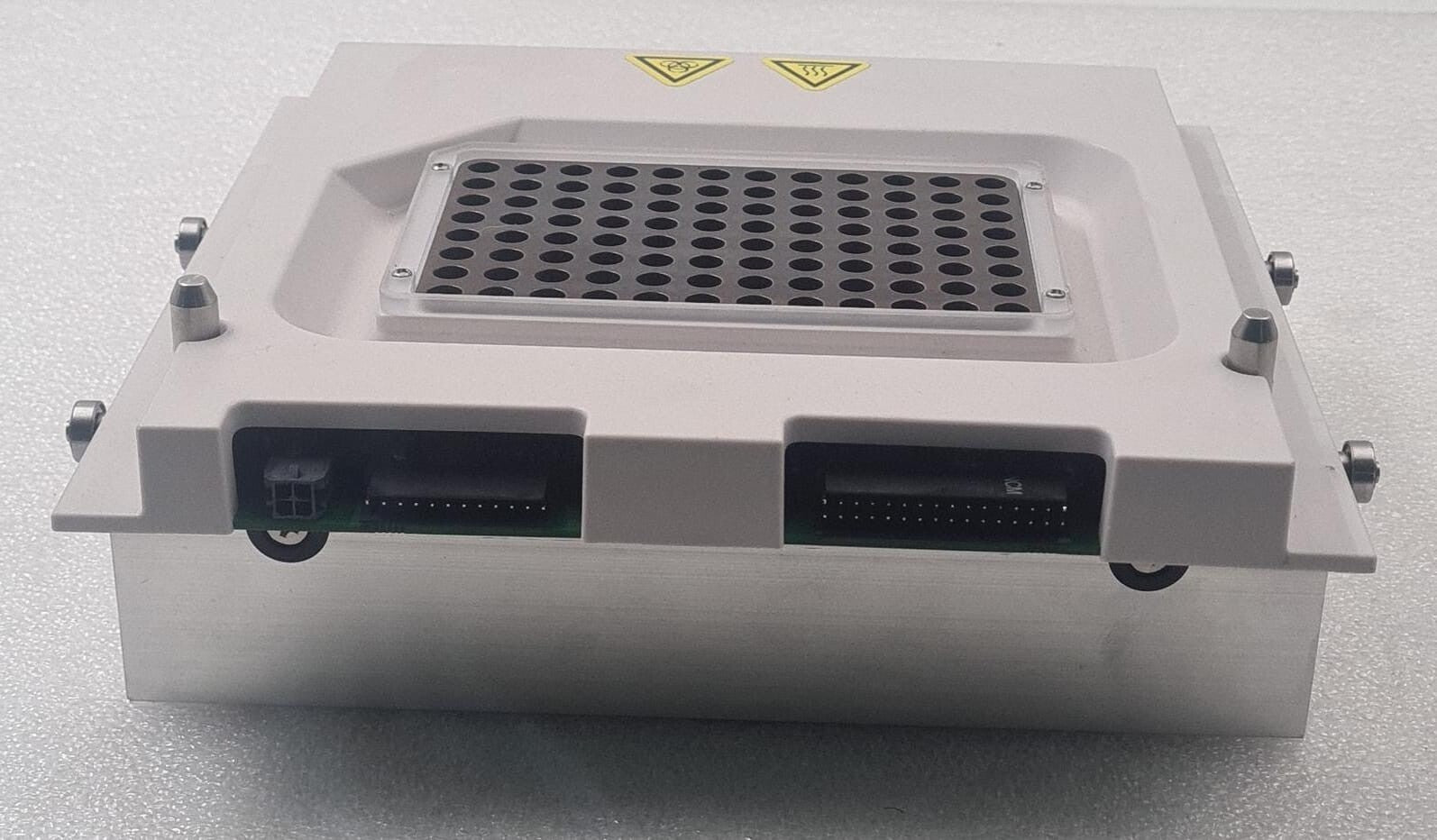 Roche LightCycler 96 qPCR thermal cycler Block 05840422001