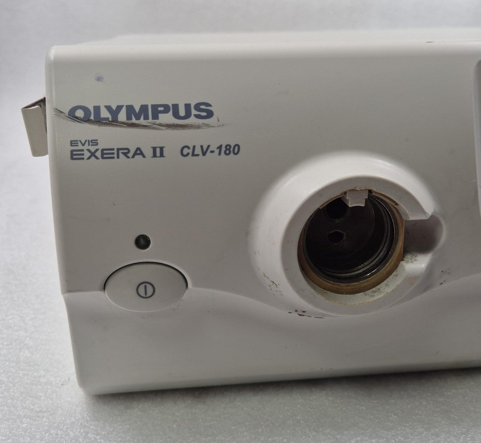 OLYMPUS EVIS EXERA II CLV-180 XENON LIGHT SOURCE