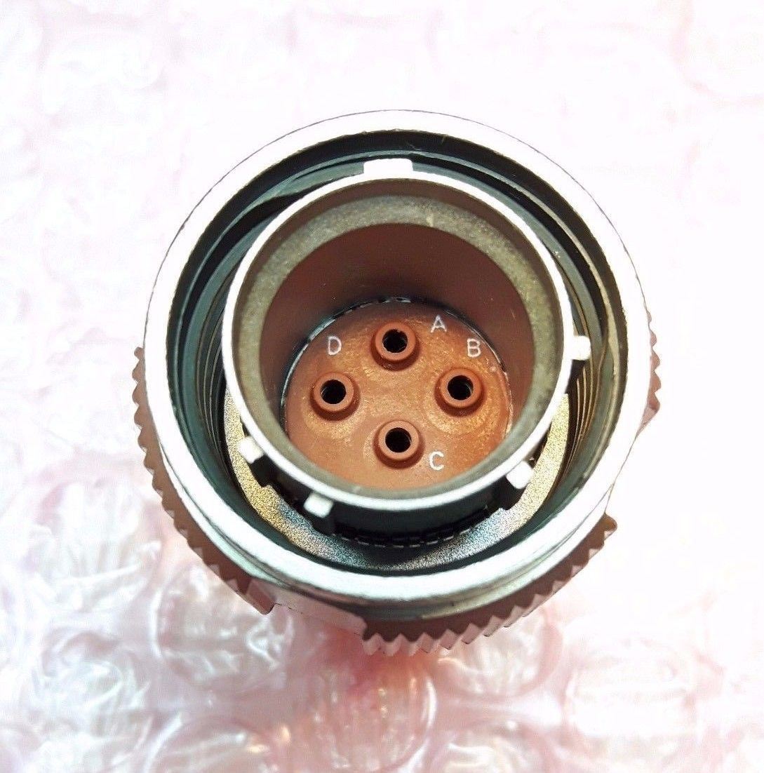 Deutsch D38999 26FC4PN Mil Spec Circular Connector 4 Pins