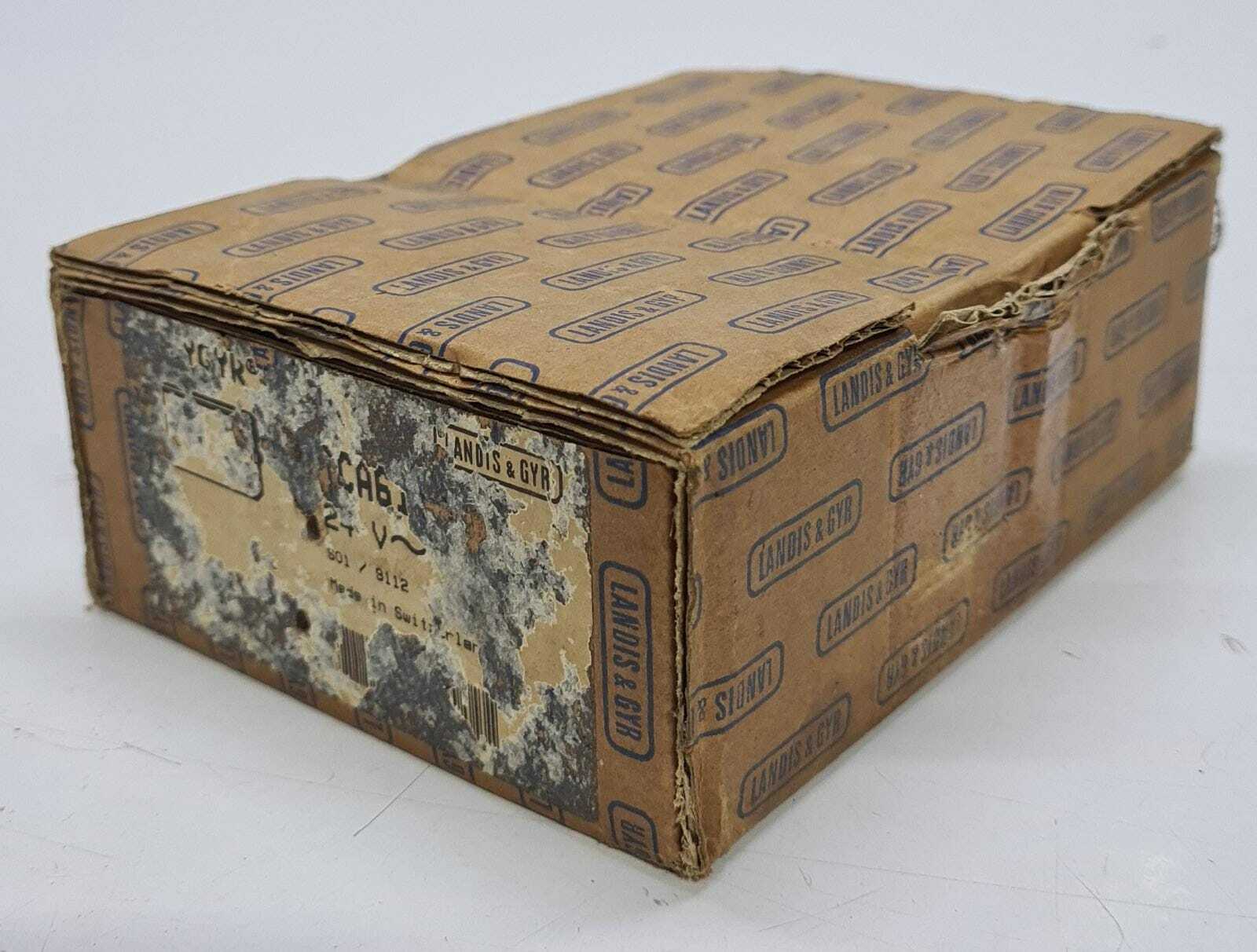 NEW - LANDIS & GYR POLYGYR RCA 61.2 Thermostat