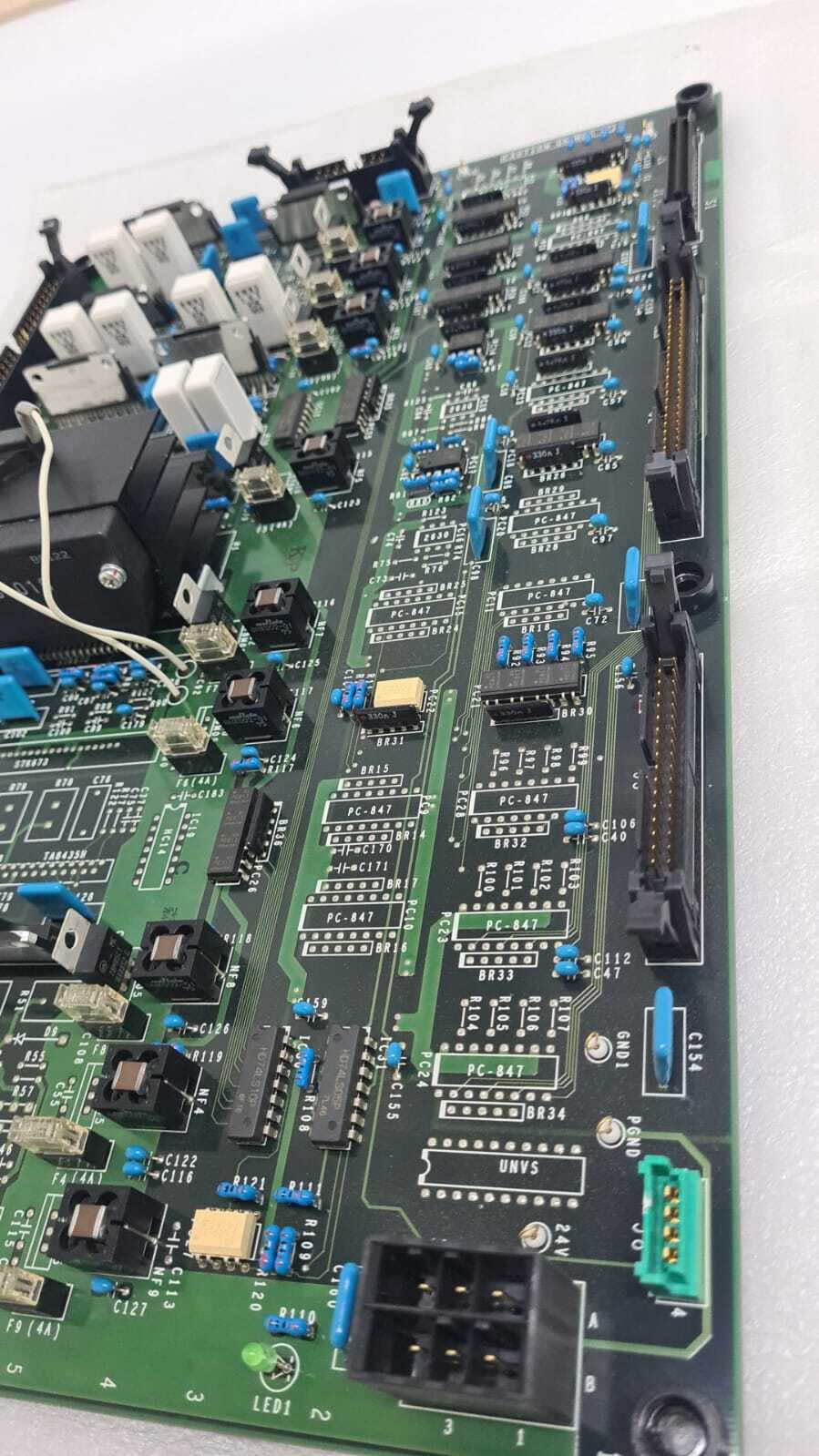 HITACHI D04-E P/N 768-5031 Power Board C 17685131